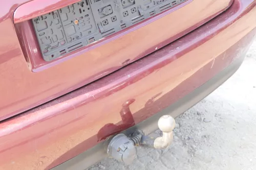 Audi A4 B5 Kombi Variant Stoßstange hinten Heckstoßstange rot braun LZ3L (160331)