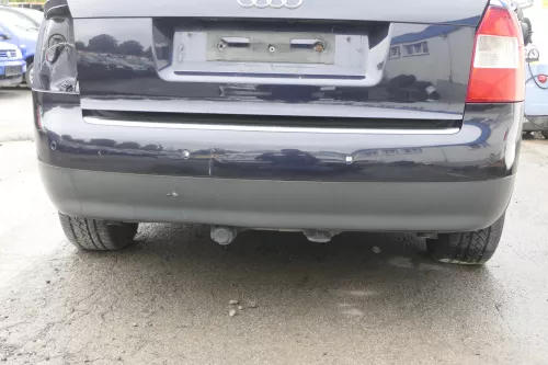 Audi A4 8E B6 Kombi Avant Stoßstange hinten mit Spoiler blau LZ5L PDC