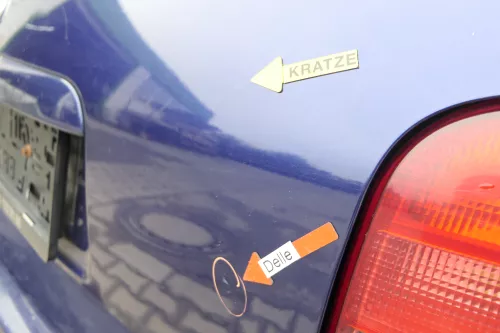 Aud A4 B5 Heckklappe hinten Klappe Kofferraumklappe Kombi blau LZ5K Scheibe (160451)