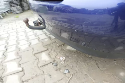 Audi A4 B5 Kombi Variant Stoßstange hinten Heckstoßstange blau LZ5K (160453)