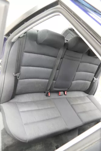 Audi A4 B5 Sitz Sitze hinten Rückbank Rücksitzbank Kombi schwarz Sitzflä (160463)