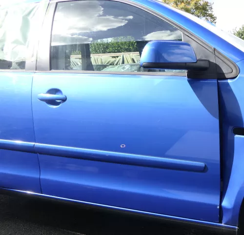 VW Polo 9N 9N3 Tür vorne rechts Beifahrertür 4/5-Türer blau LA5M - ohne Anbautei