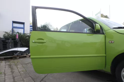 VW Lupo Seat Arosa Tür vorne rechts Beifahrertür grün LR6A (für elektr.Fenst