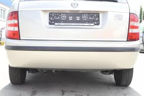 Skoda Fabia 6Y Kombi Combi Stoßstange hinten Heckstoßstange beige gelb gold LF8F