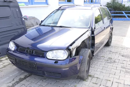 VW Golf 4 Motorhaube Haube Klappe vorne blau LB5N indigoblau 160907