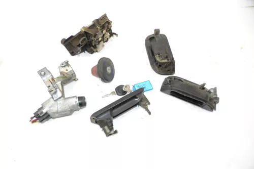 VW T4 Schloßsystem Türschloß Tür 2x Schlüssel Schloß Zündschloß Heckschloß (160957)