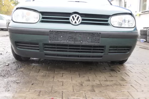 VW Golf 4 1J Stoßstange vorne Stoßfänger vorn grün LC6M Frontstoßstange