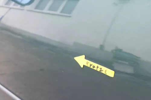 VW Golf 4 Tür vorne links Fahrertür 2/3-Türer grün LC6M brightgreen ohne Anbaut (161058)