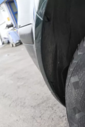 VW Golf 4 Limousine Stoßstange hinten Heckstoßstange Stoßfänger grün LC6M bright (161061)