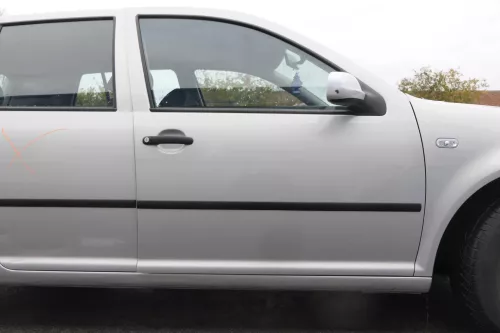 VW Golf 4 Bora Tür vorne rechts Beifahrertür 4/5-Türer +Kombi Avant silber LB7Z