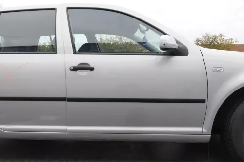 VW Golf 4 Bora Tür vorne rechts Beifahrertür 4/5-Türer +Kombi Avant silber LB7Z