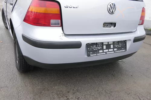 VW Golf 4 Limousine Stoßstange hinten Heckstoßstange Stoßfänger silber LB7Z grau (161082)