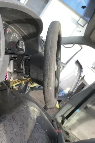 VW T5 Multivan Lenkrad (für Fahrzeuge mit Airbag) 7H0419091D 1QB (161112)