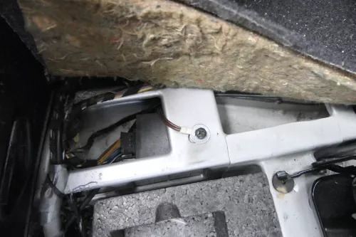 VW Polo Kombi 6KV feste starre Anhängerkupplung mit Kabelbaum (161149)