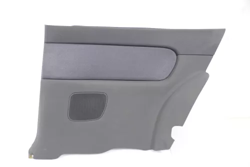 1x Audi A3 8L Seitenverkleidung Seite Verkleidung Tür rechts hinten 2/3-Türer