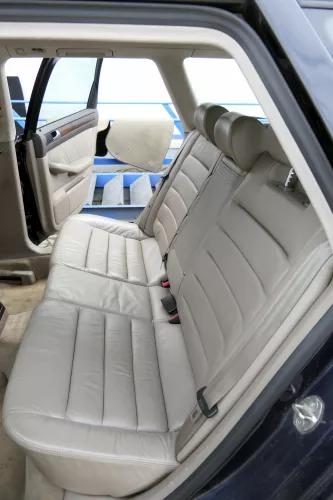 Audi A6 4B Kombi Avant Rückbank Rücksitzbank Sitz Rücksitz melange nappa Leder (161388)