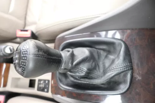 Audi A6 4B Schaltknauf Schaltsack Schaltknüppel original 6-Gang Leder schwarz (161393)