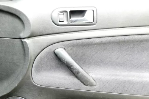 VW Passat 3B Variant Türverkleidung Verkleidung Tür vorne u hinten schwarz links (161541)