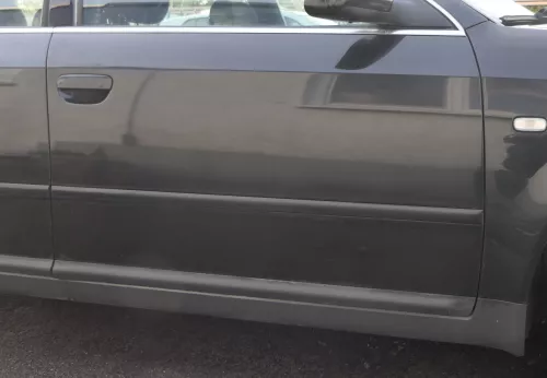 Audi A6 4B C5 Tür nur Türblatt vorne rechts Beifahrertür schwarz LZ9W