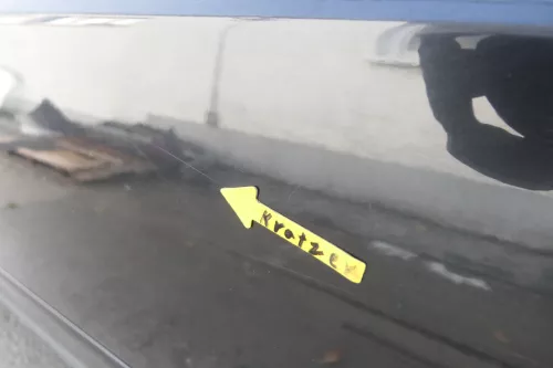 Audi A6 4B C5 Tür nur Türblatt vorne rechts Beifahrertür schwarz LZ9W (161551)