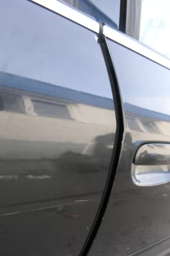 Audi A6 4B C5 Tür nur Türblatt vorne rechts Beifahrertür schwarz LZ9W (161551)