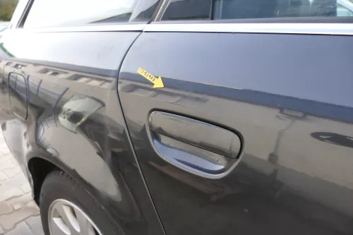 Audi A6 4B C5 Tür nur Türblatt hinten rechts schwarz LZ9W (161552)