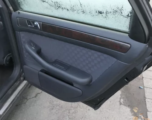 4x A6 4B Türverkleidung Verkleidung Tür vorne hinten links rechts onyx (161561)