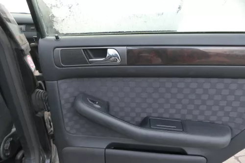 4x A6 4B Türverkleidung Verkleidung Tür vorne hinten links rechts onyx (161561)