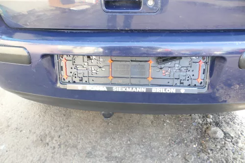 VW Golf 4 Limousine Stoßstange hinten Heckstoßstange Stoßfänger blau LA5G (161710)