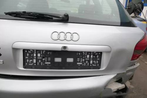 A3 8L A4 Avant Griff Heckklappe Heckklappengriff bis caBj1999 silber LY7M grau