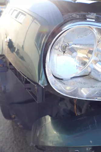 VW Golf 4 1J Kotflügel vorne rechts grün LC6M (161856)