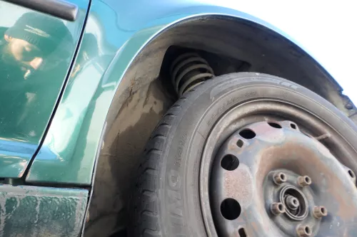 VW Golf 4 1J Kotflügel vorne rechts grün LC6M (161856)