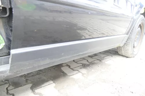 VW Passat 3B 3BG Kombi + Limo Tür vorne rechts Beifahrertür schwarz LC9Z chrom s (162014)