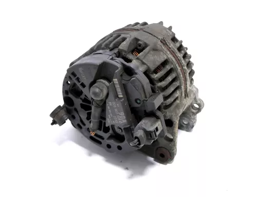 VW Golf 4 Audi A3 8L Lichtmaschine Generator 038903018P 90A 028903028D (162033)
