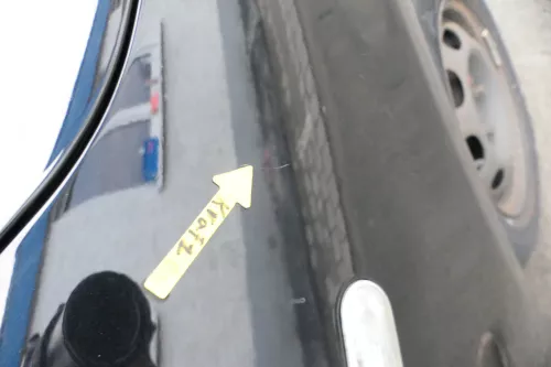 VW Lupo Kotflügel vorne rechts schwarz L041 uni 162081 (162081)