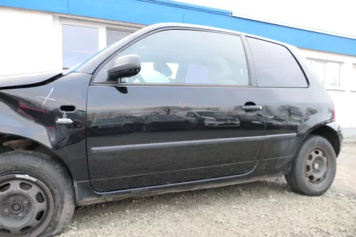 VW Lupo Seat Arosa Tür vorne links Fahrertür schwarz L041 (für elektr.Fensterhe