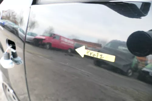 VW Lupo Seat Arosa Tür vorne links Fahrertür schwarz L041 (für elektr.Fensterhe (162083)