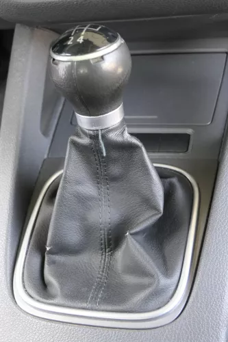 Golf 5 Schaltknauf Schaltsack Schaltung Schaltknüppel Leder 5-Gang 1K0711113BG (162109)