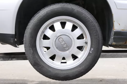 4x Audi A4 8E A6 4B Alufelgen 205/60R15 91T Sommerreifen Reifen 5-7mm 4B0601025N