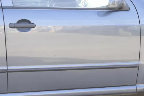 Skod Fabia 6Y Kombi Limousine Tür vorne rechts Beifahrertür grau LF7V ohne Anbau (162157)