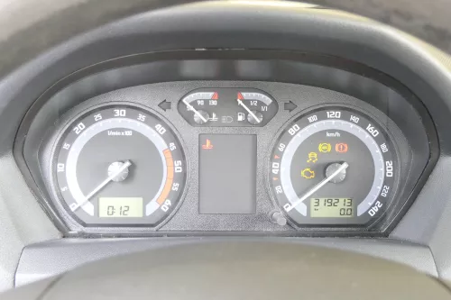 Skoda Fabia 6Y Tacho Tachometer Kombiinstrument 6Y0920881D 319.000KM TDI ATD ASY