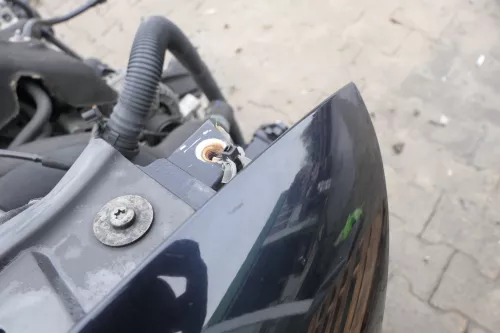 Audi A2 8Z Kotflügel vorne rechts blau LZ5Q kobaltblau c (162182)