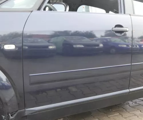 Audi A2 8Z Tür nu das Türblatt vorne links blau LZ5Q kobalt - ohne Anbauteile