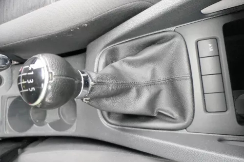 Golf 5 Schaltknauf Schaltsack Schaltung Schaltknüppel Leder 6-Gang 1K0711113BH