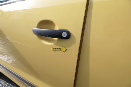 VW Fox 5Z Tür vorne links Fahrertür gelb LY1C - ohne Anbauteile (162308)