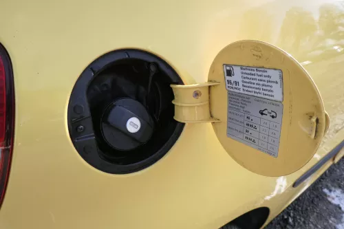 VW Fox 5Z Tankdeckel Klappe Tankklappe Deckel Tank gelb LY1C (162311)