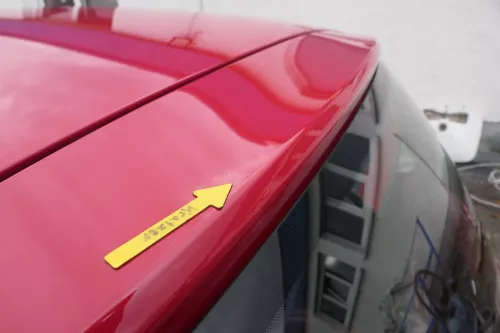 VW Fox 5Z Heckklappe Kofferraumklappe Klappe hinten + Scheibe rot LY3D (162331)