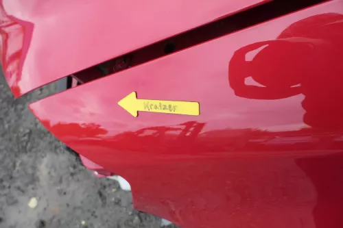 VW Fox Kotflügel vorne links rot LY3D (162332)