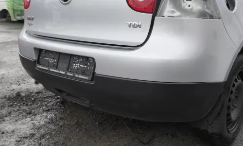 VW Golf 5 1K Limousine Stoßstange hinten Heckstoßstange silber LA7W (162378)