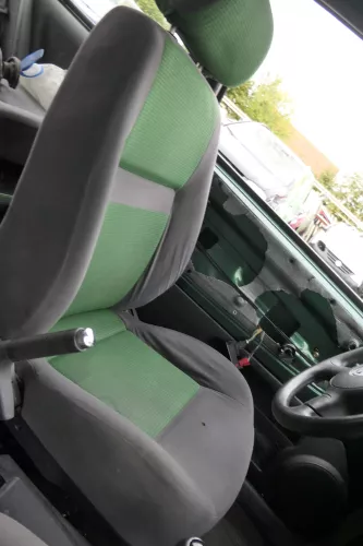 Seat Arosa Lupo Sitz vorne links Fahrersitz Höhenverstellung grün  (162393)